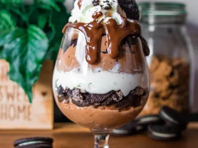 Vanilla Oreo Milkshake