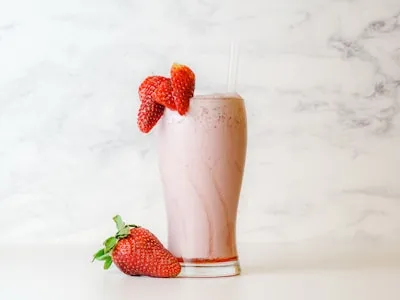 Vanilla Strawberry Milkshake